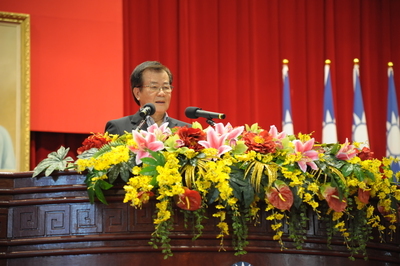 中華文化總會江副會長春男蒞校演講3