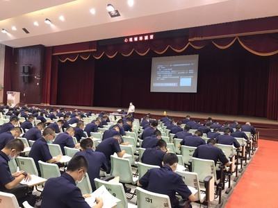 圖片說明